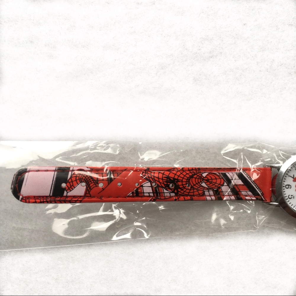Spider-Man Superhero NEW Kids Quartz Watch Red - Picture 5 of 7
